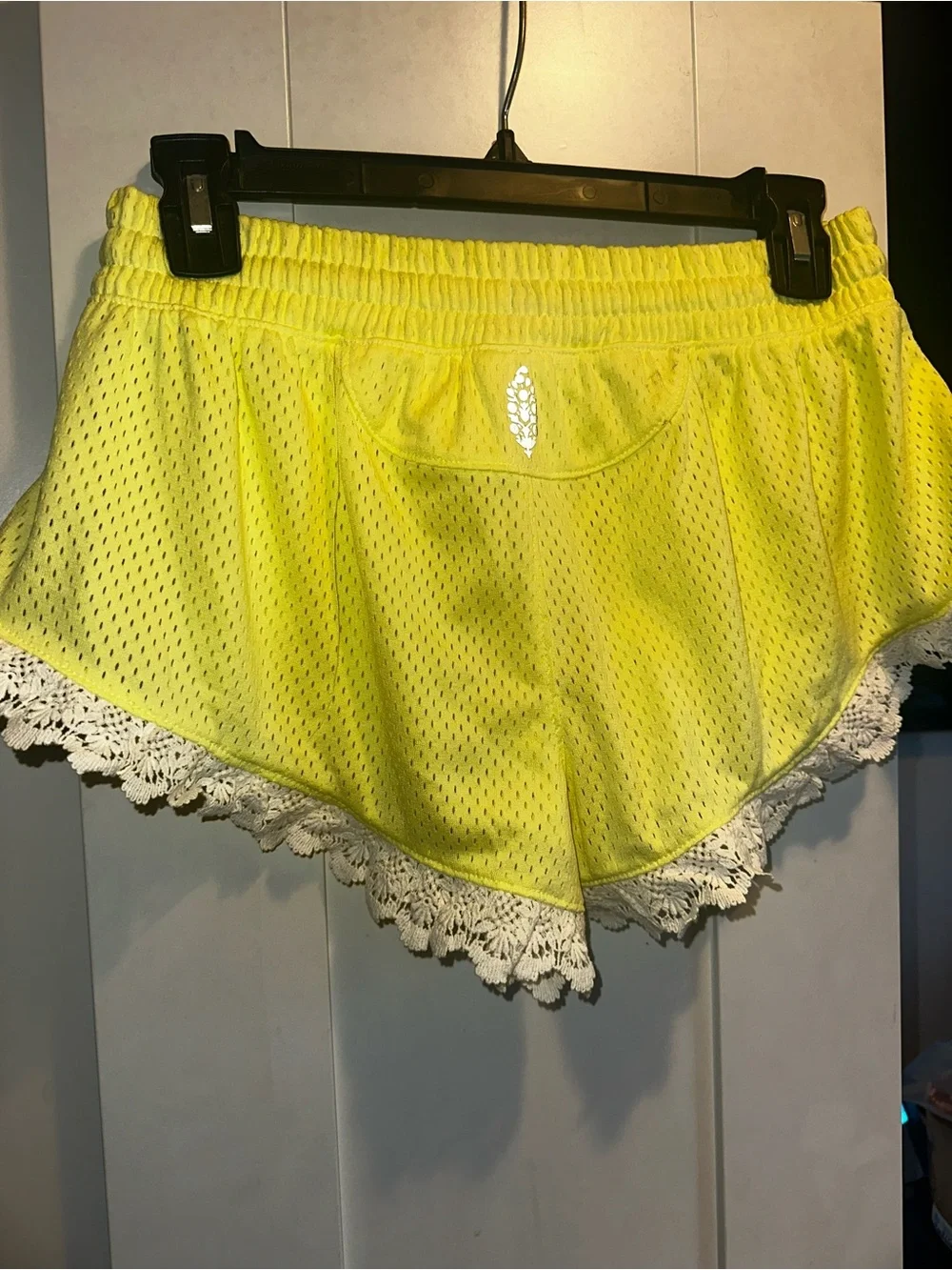 NWT FREE PEOPLE Movement  Tip Off Shorts With Lace Trim - Sour Citrus $38MSRP